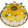 Tarta latina con glaseado de maracuyá y relleno cremoso tropical.