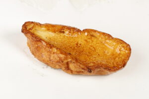 Torrija casera bañada en almíbar