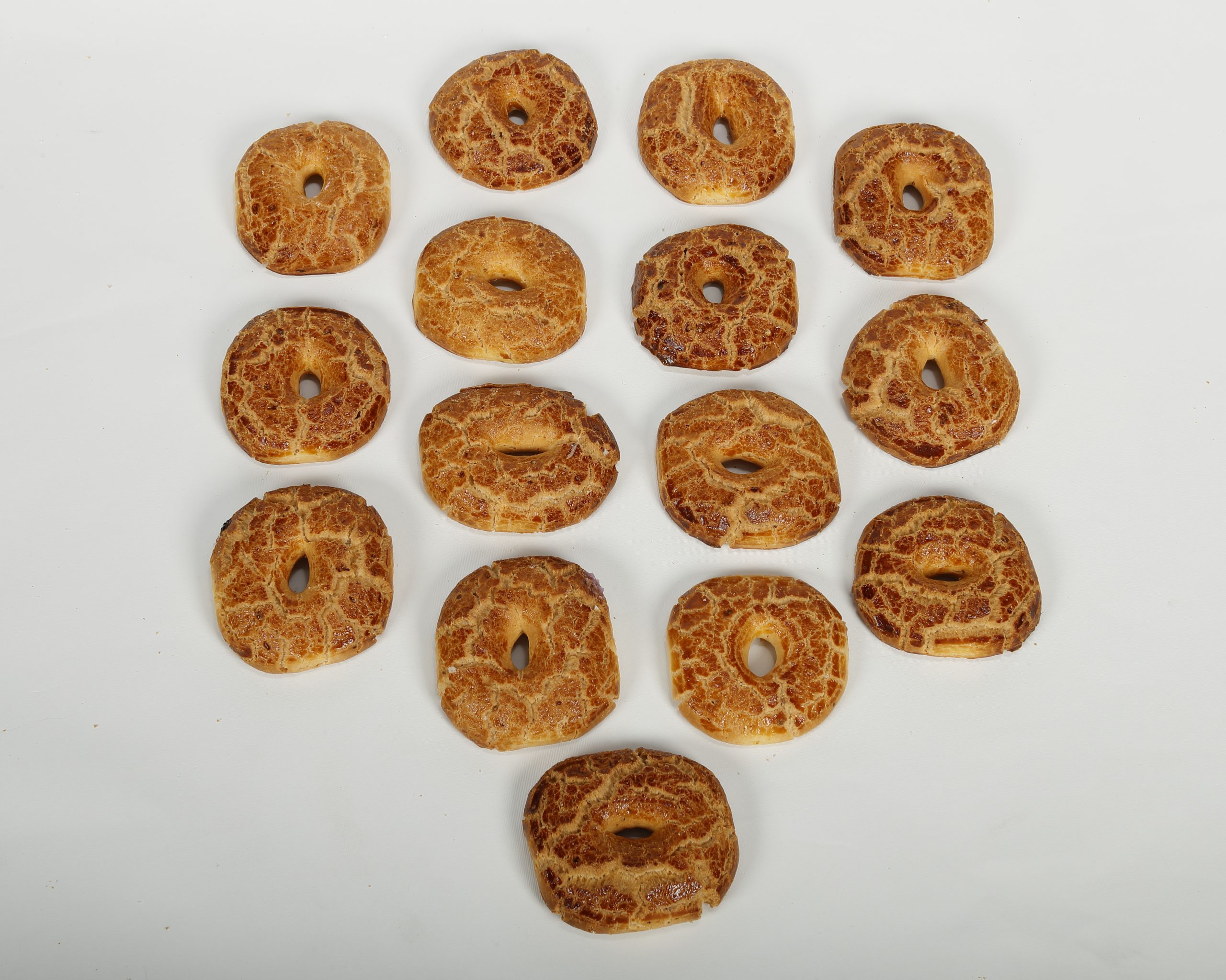 Rosquillas tontas tradicionales de San Isidro, sin glaseado.